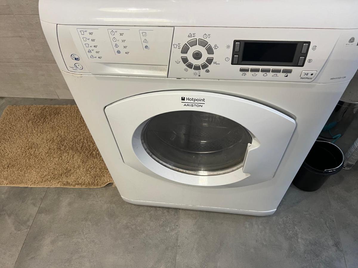Apartament 3 Pokojowy Z Parkingiem Apartment Zabkowice Slaskie Bagian luar foto