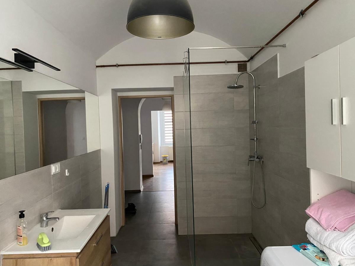 Apartament 3 Pokojowy Z Parkingiem Apartment Zabkowice Slaskie Bagian luar foto
