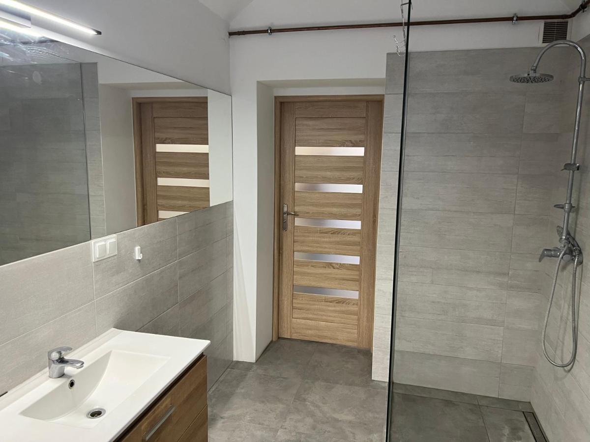 Apartament 3 Pokojowy Z Parkingiem Apartment Zabkowice Slaskie Bagian luar foto
